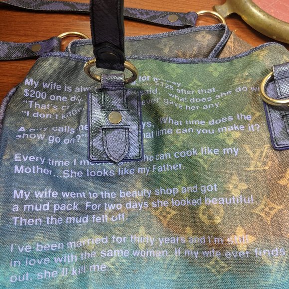 Auth LOUIS VUITTON LV Monogram Richard Prince Heartbreak Jokes $2850 ori… - Picture 6 of 16